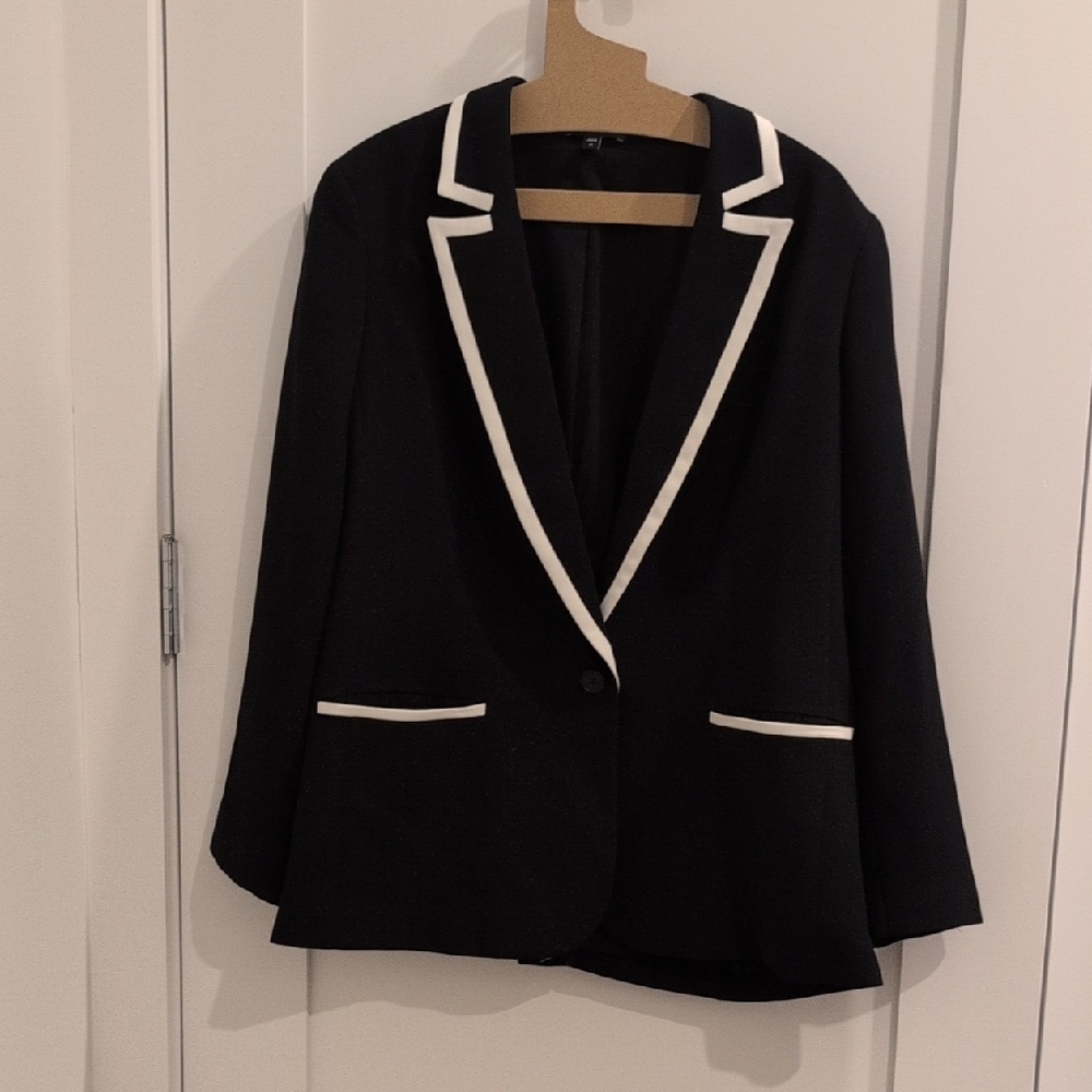 Express Black Blazer with White Accents
